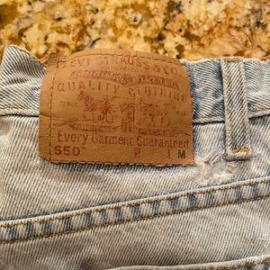 Vintage Women’s Levi’s 550 Jeans